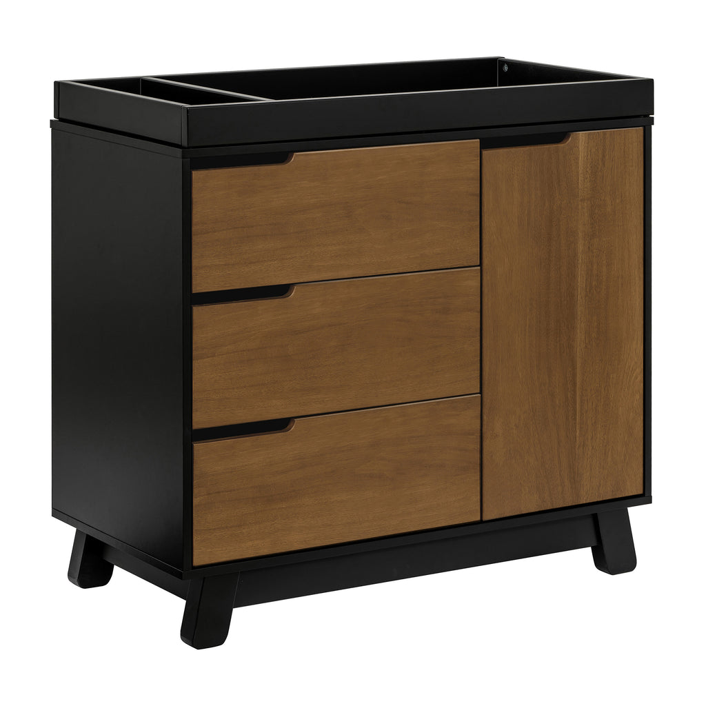 M4223BNL,Hudson 3-Drawer Changer Dresser w/Removable Changing Tray in Black/Natural Walnut