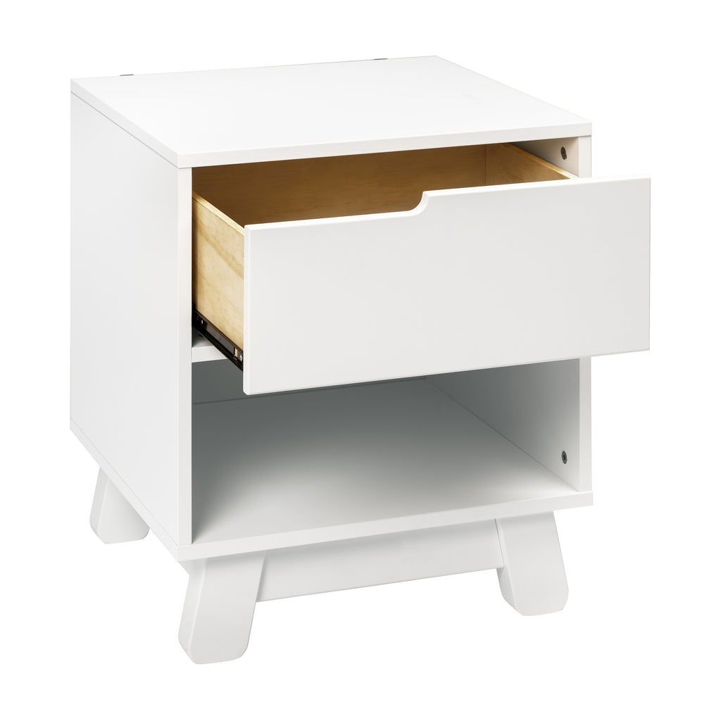 M4260W,Hudson Nightstand with USB Port in White