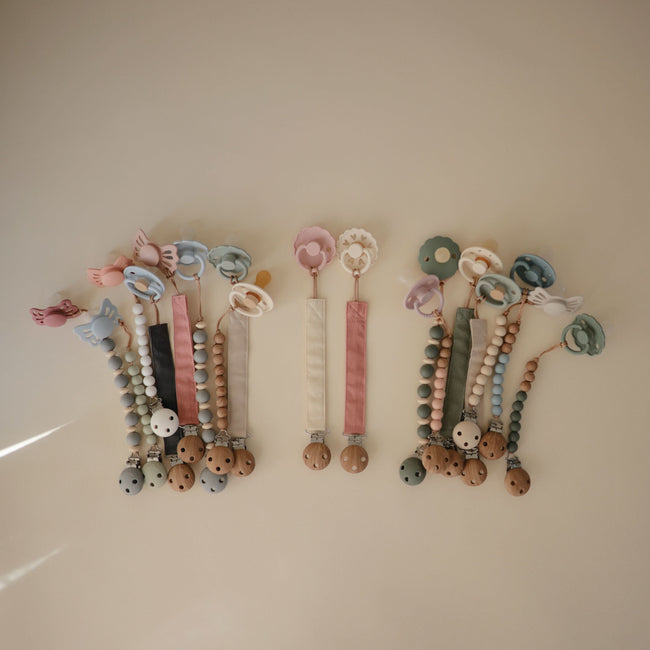 LPC-104, Linen Pacifier Clip 2-Pack