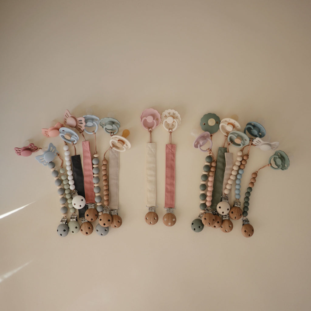 LPC-104, Linen Pacifier Clip 2-Pack