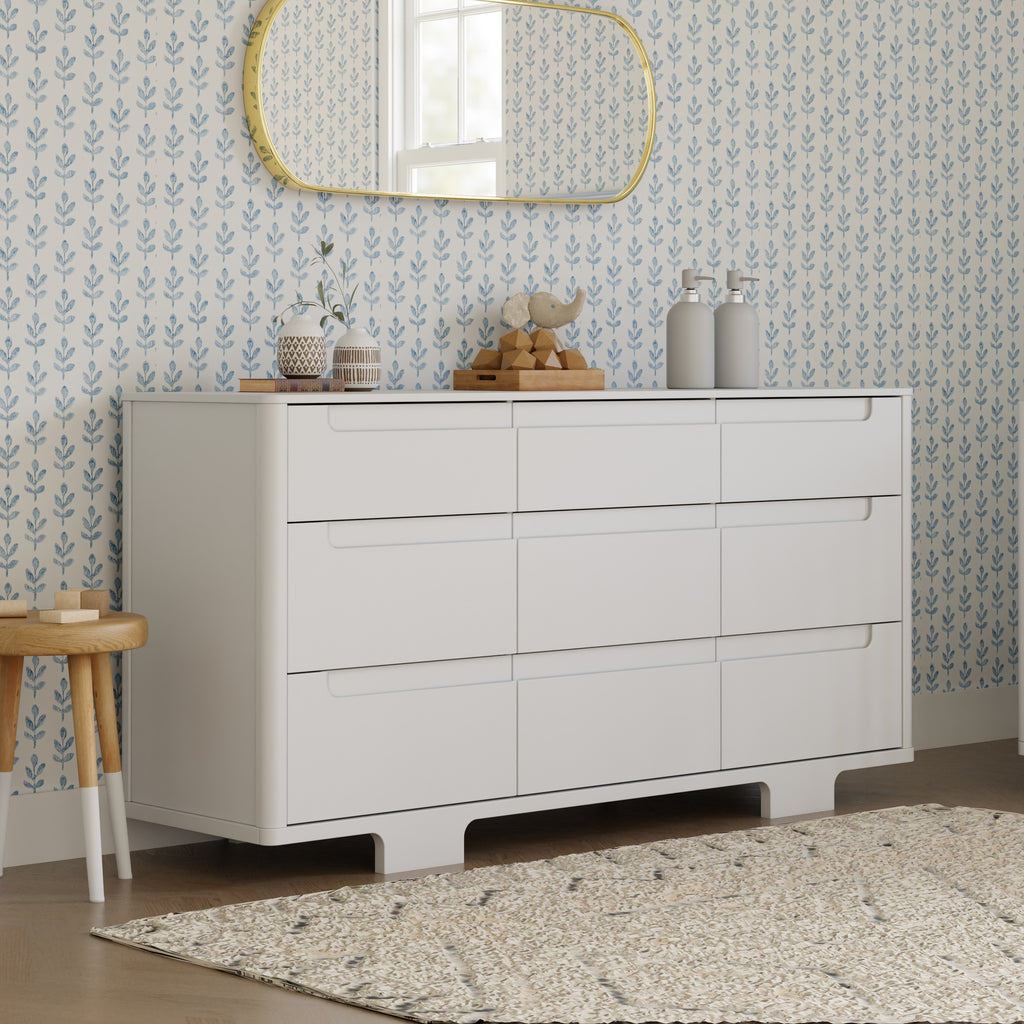 M23428W,Babyletto,Yuzu 9-Drawer Dresser  Assembled in White