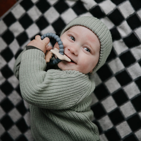 MTR-101, Space Teething Ring