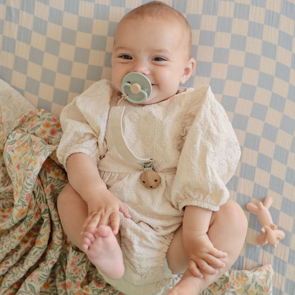 LPC-104, Linen Pacifier Clip 2-Pack