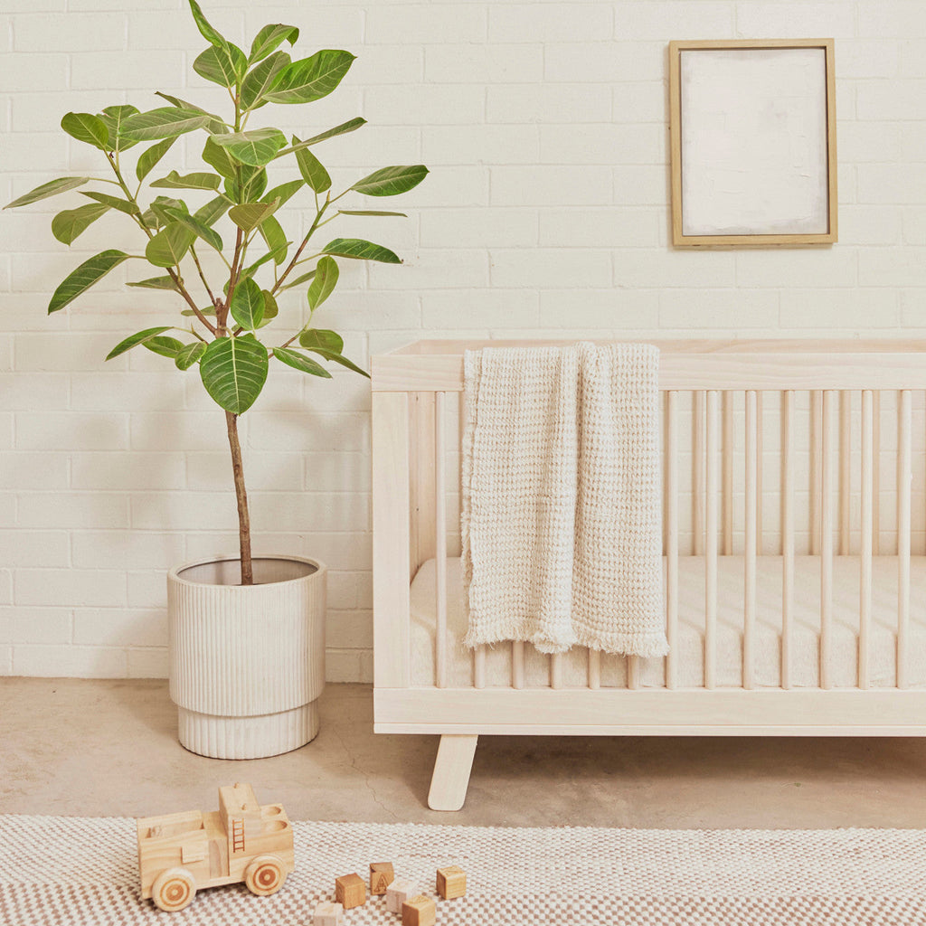 testsku1,Hudson 3-in-1 Convertible Crib w/Toddler Bed Conversion Kit in Washed Natural