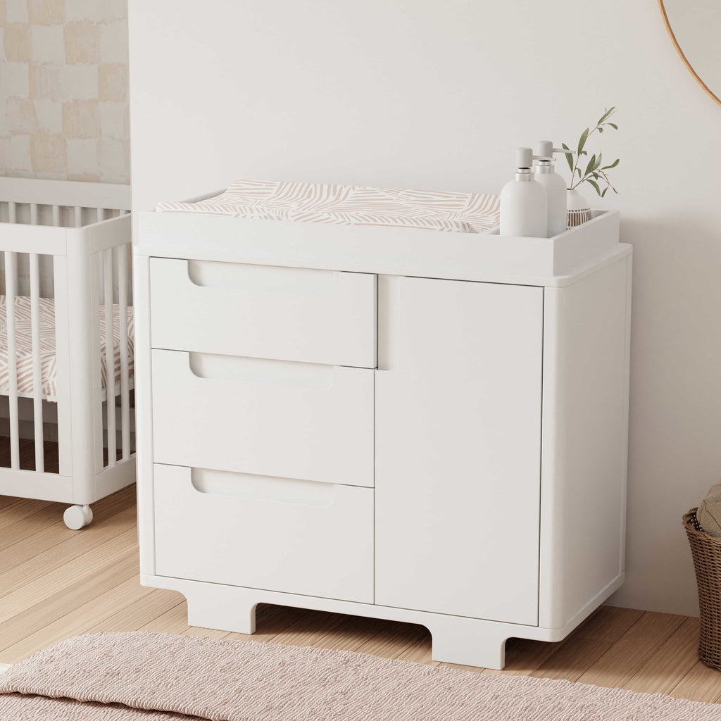 M23423W,Babyletto,Yuzu 3-Drawer Changer Dresser in White