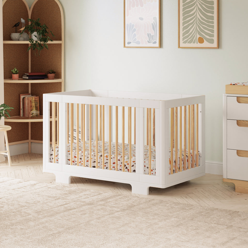 M23401WN,Yuzu 8-in-1 Convertible Crib w/All-Stages Conversion Kits in White/Natural