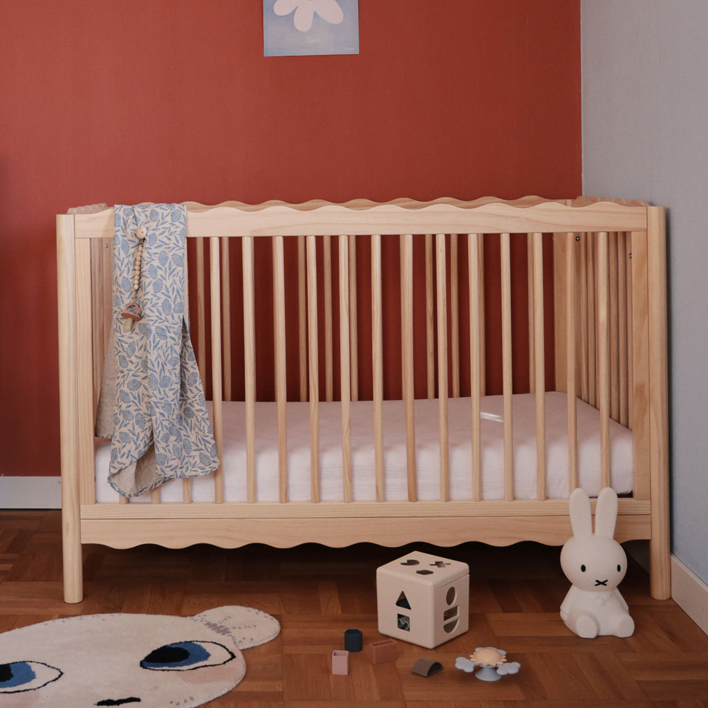 Swell 4-in-1 Convertible Crib with Toddler Bed Conversion Kit