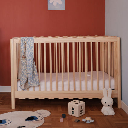 Swell 4-in-1 Convertible Crib with Toddler Bed Conversion Kit