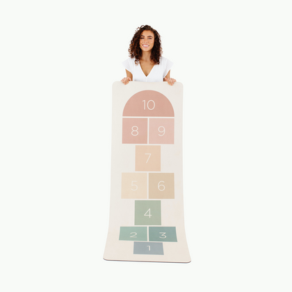 GHOMLARRHO, Gathre Rainbow Hopscotch
