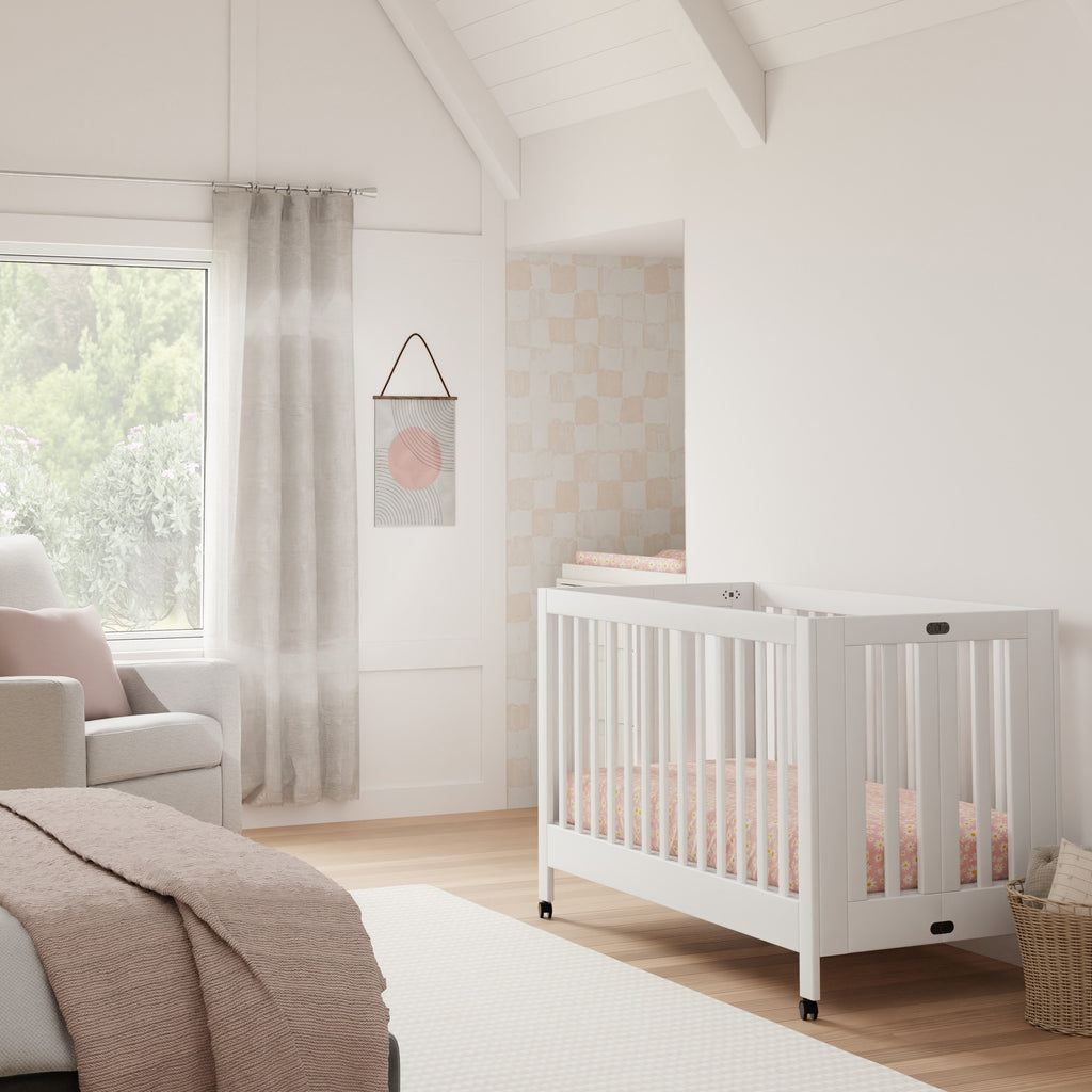 M6601W,Maki Full-Size Folding Crib w/Toddler Bed Conversion Kit in White Finish
