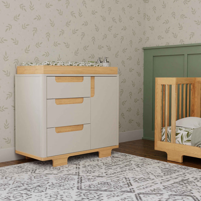 M23423WN,Babyletto,Yuzu 3-Drawer Changer Dresser in White/Natural