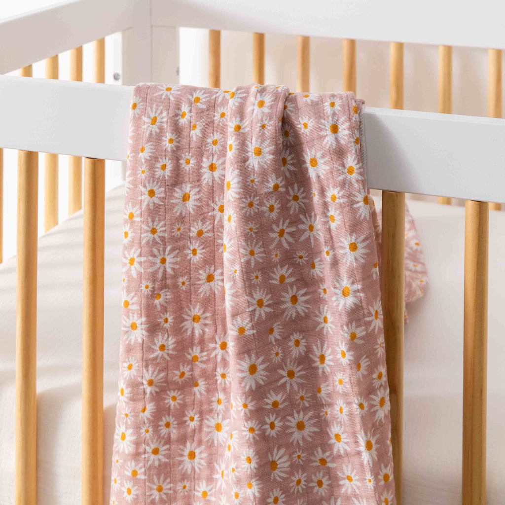 T28038,Babyletto,Daisy Muslin Swaddle in GOTS Certified Organic Cotton