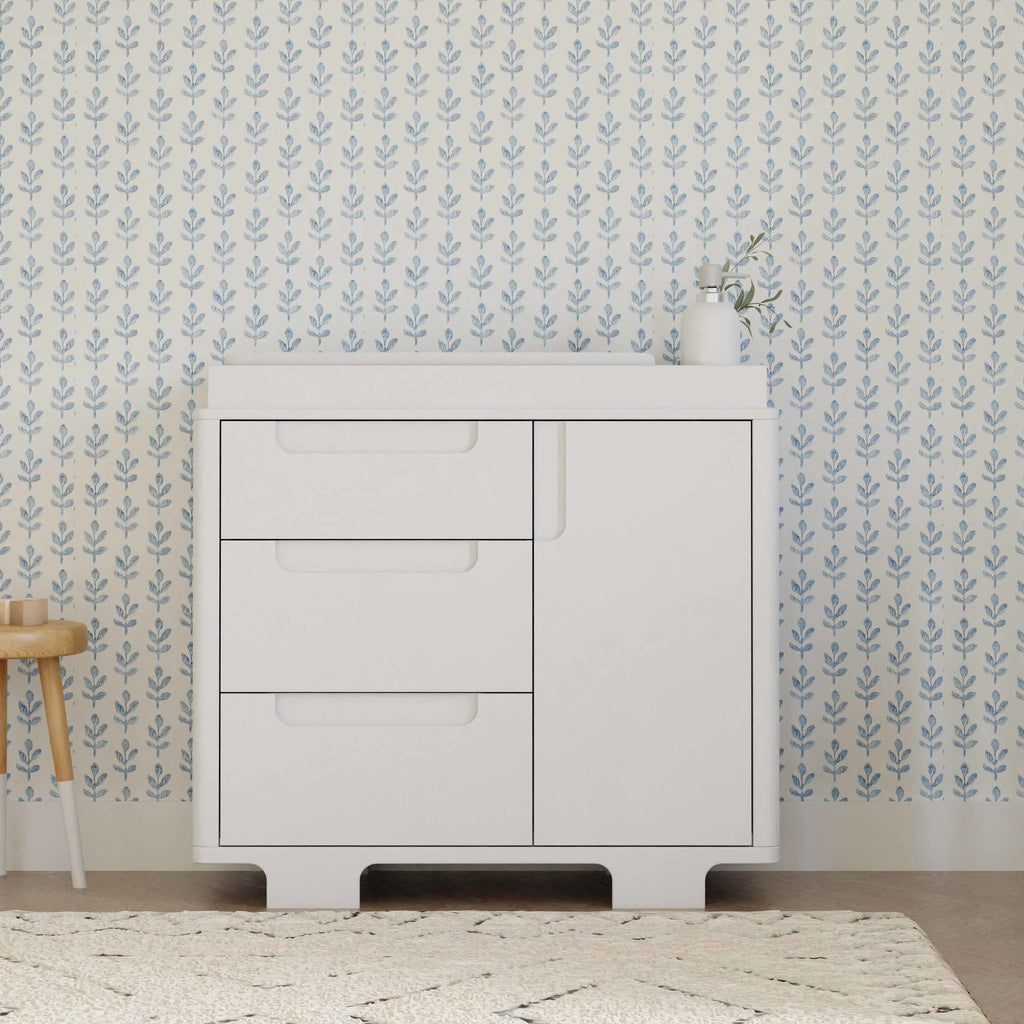 M23423W,Babyletto,Yuzu 3-Drawer Changer Dresser in White