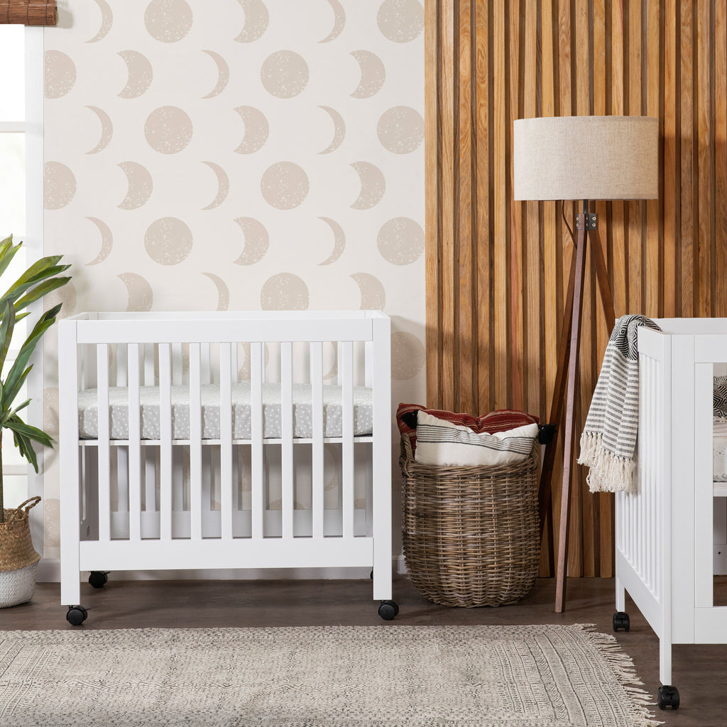 M6698W,Babyletto,Origami Mini Crib in White Finish