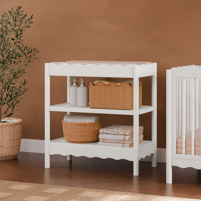M27902W,Swell Changing Table in White
