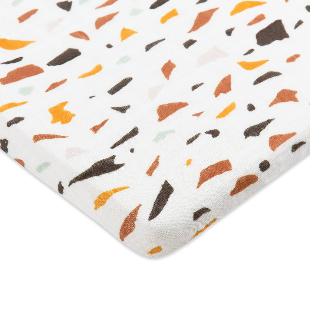 T29134,Babyletto,Terrazzo Muslin All-Stages Bassinet Sheet in GOTS Certified Organic Cotton