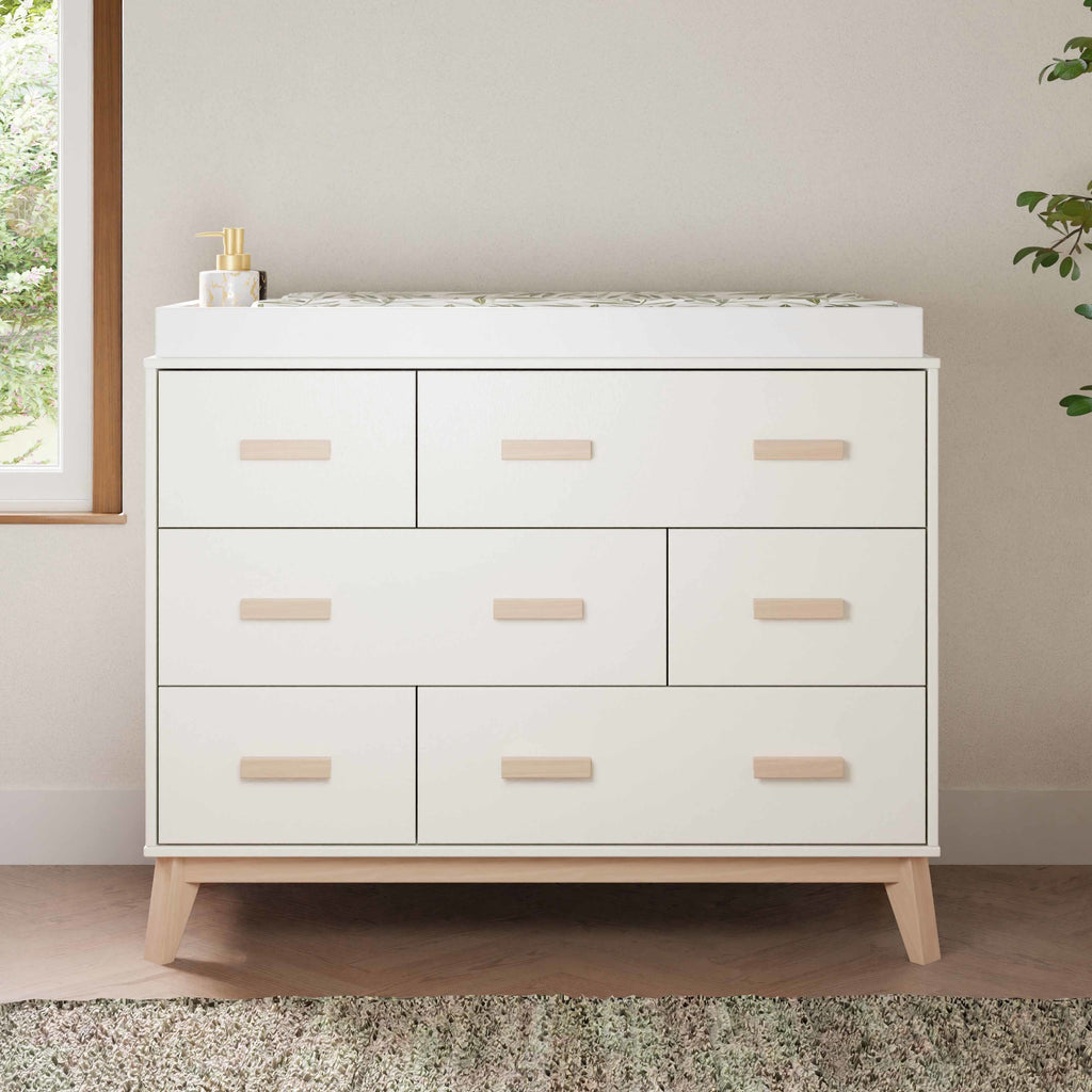 M5826WNX,Babyletto,Scoot 6-Drawer Dresser in White/Washed Natural