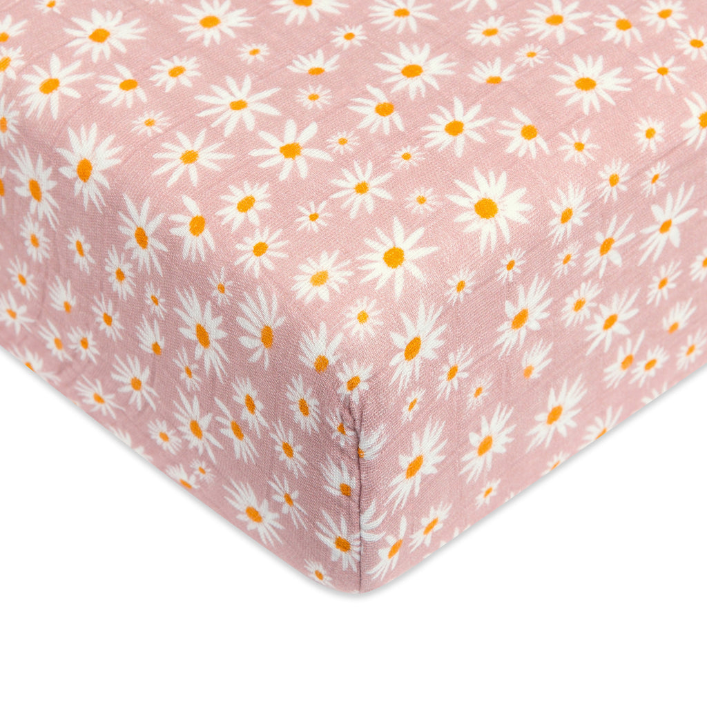 Crib Sheet in GOTS Certified Organic Muslin Cotton