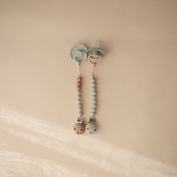 MPC-9015, Silicone Pacifier Clip | Eva