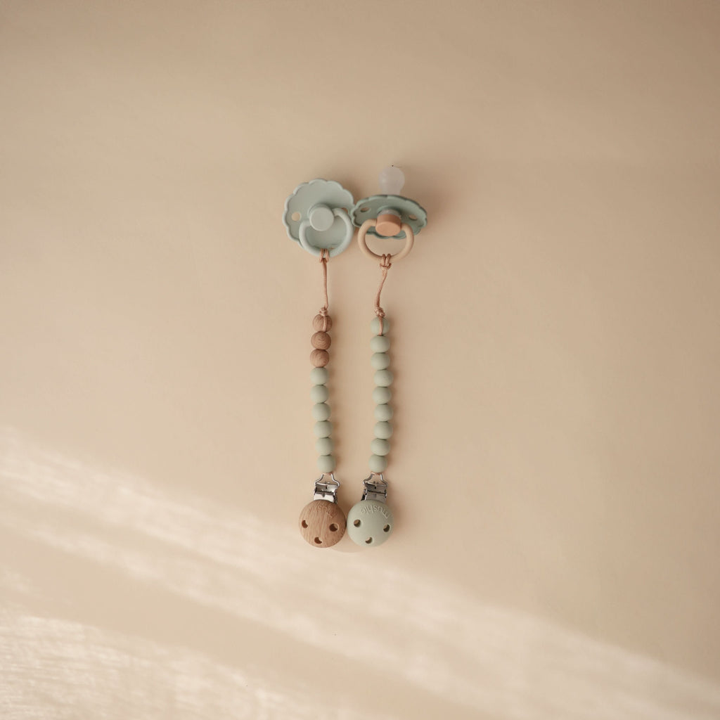 SMPC-3003, Silicone Pacifier Clip | Hera