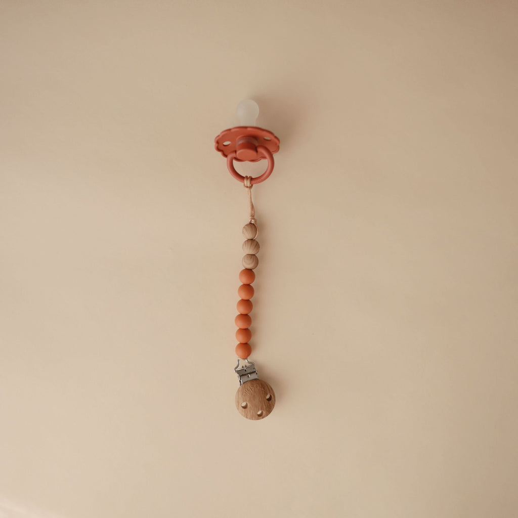 MPC-9005, Silicone Pacifier Clip | Eva