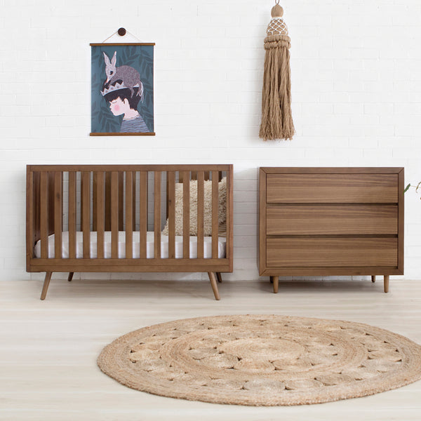 US0310UL,Nifty Timber 3-In-1 Crib In Walnut Finish