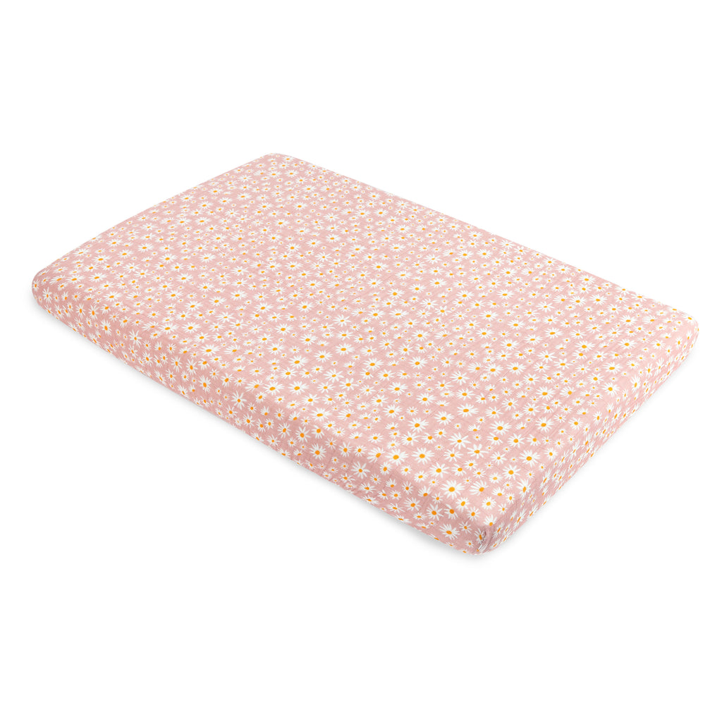 T28036,Daisy Muslin Mini Crib Sheet in GOTS Certified Organic Cotton